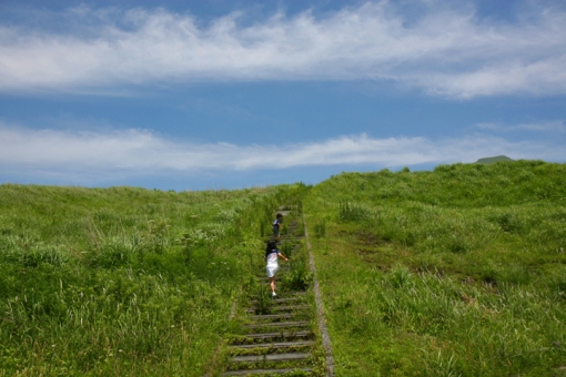 風景画像：阿蘇山某所（熊本県）