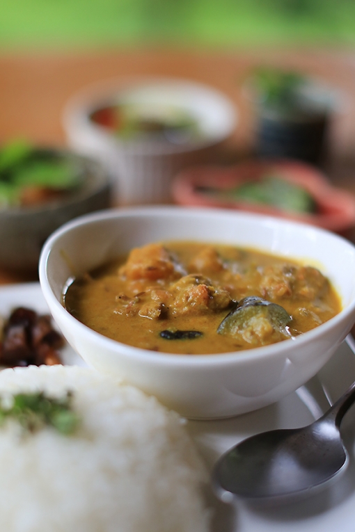 むすびカフェ千人の蔵　ココナッツカレーセット